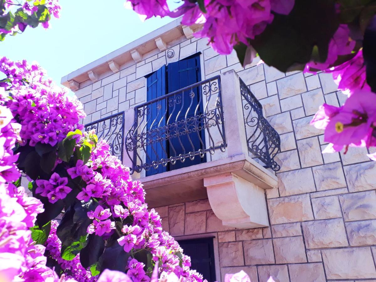 Apartmani Bepina Supetar Bagian luar foto